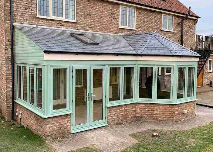residence 9 doors